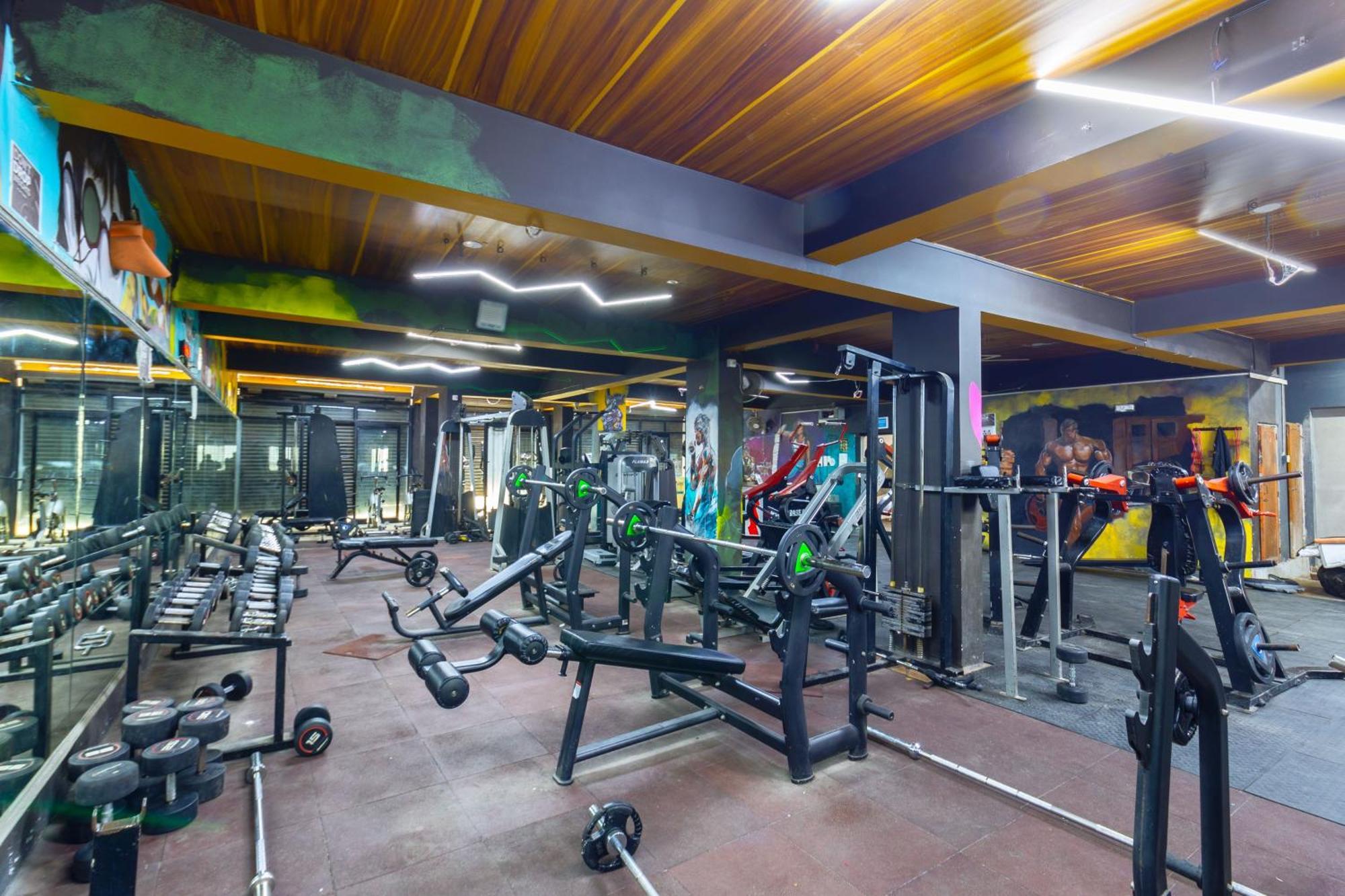 Treebo Seventh Heaven Kukatpally Hyderabad Esterno foto