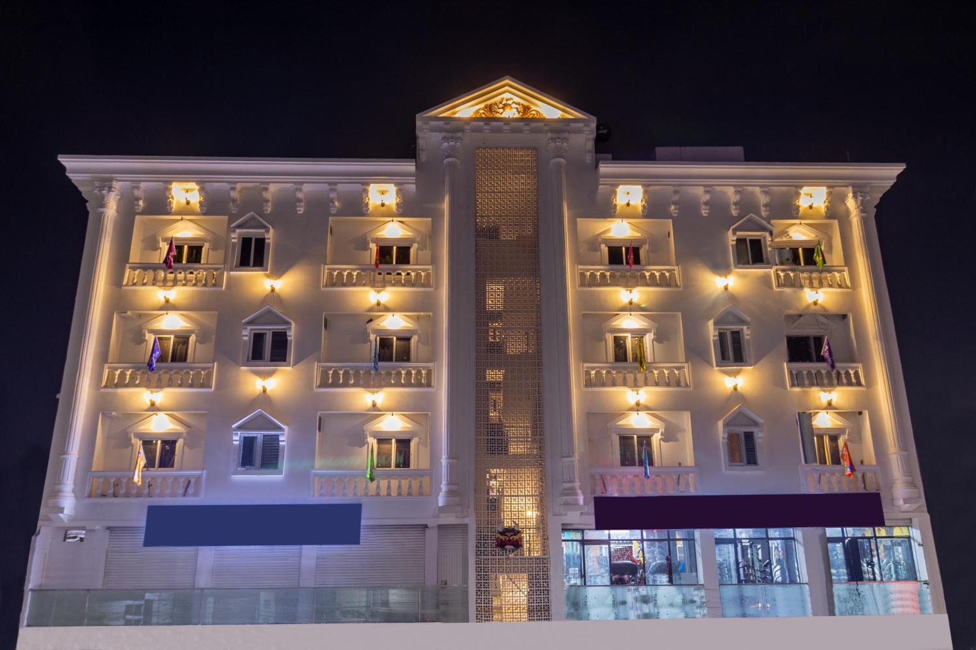 Treebo Seventh Heaven Kukatpally Hyderabad Esterno foto