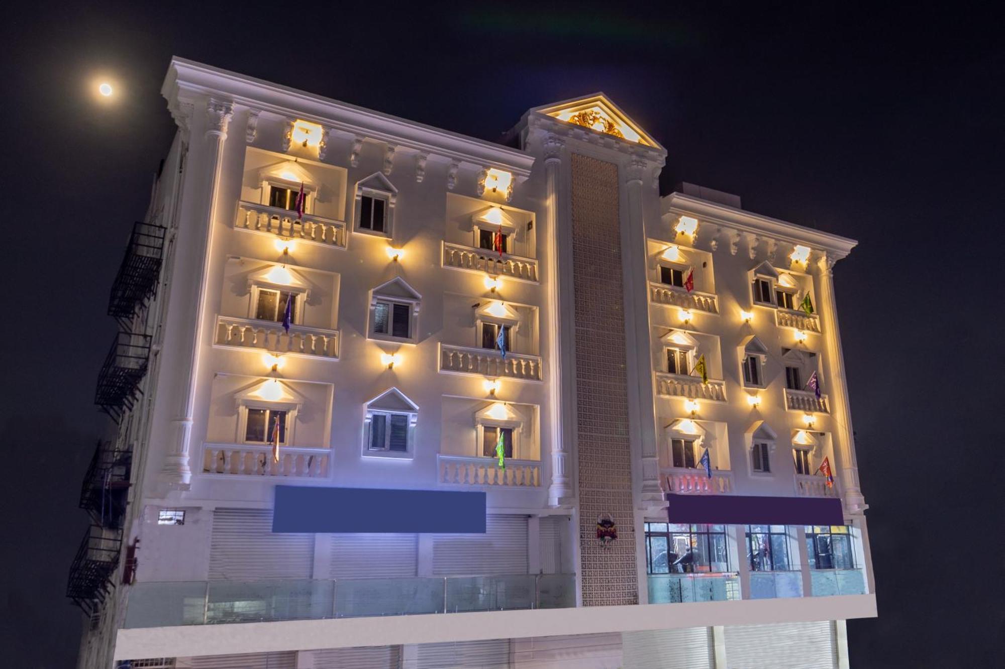 Treebo Seventh Heaven Kukatpally Hyderabad Esterno foto