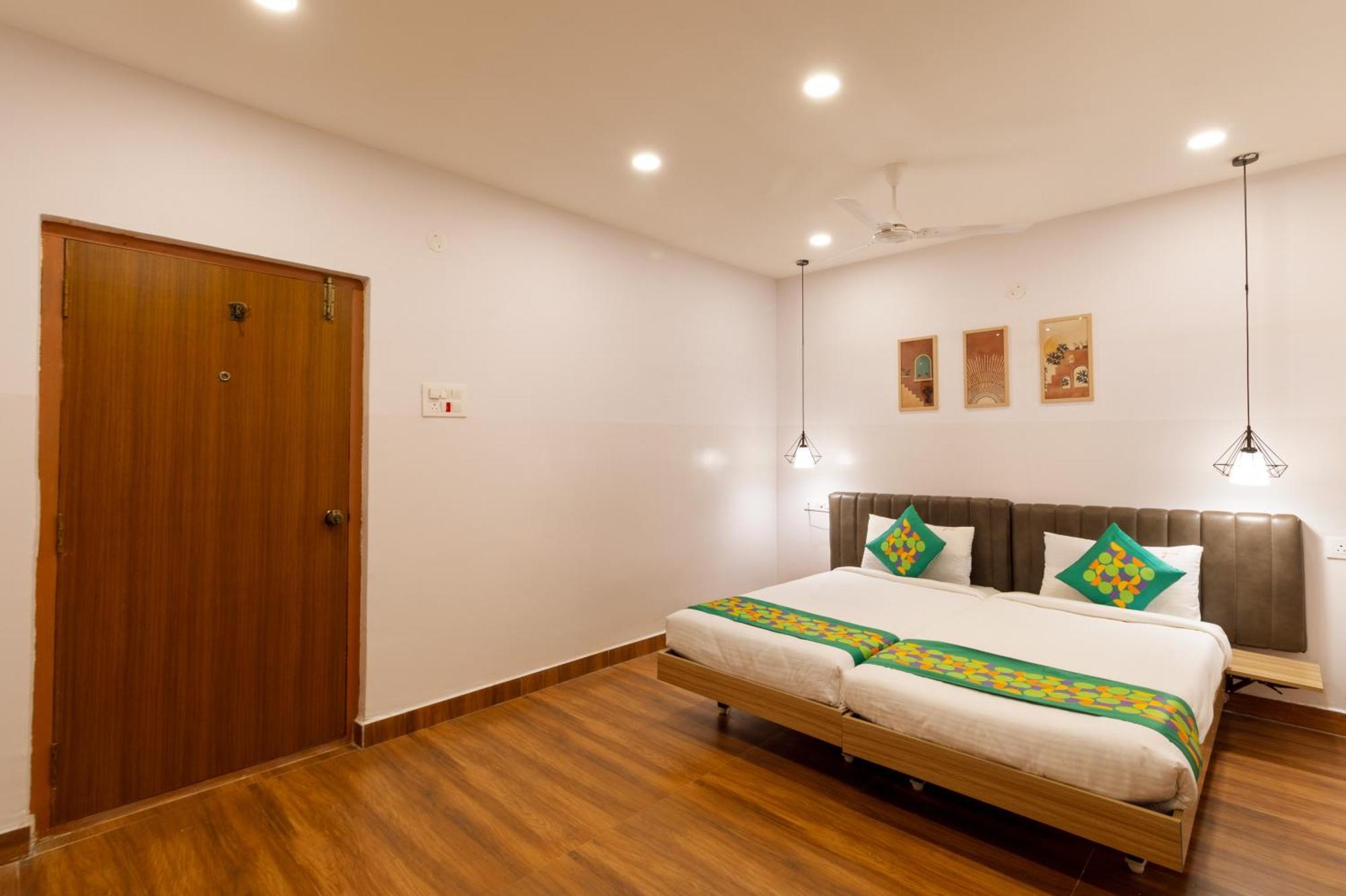Treebo Seventh Heaven Kukatpally Hyderabad Esterno foto
