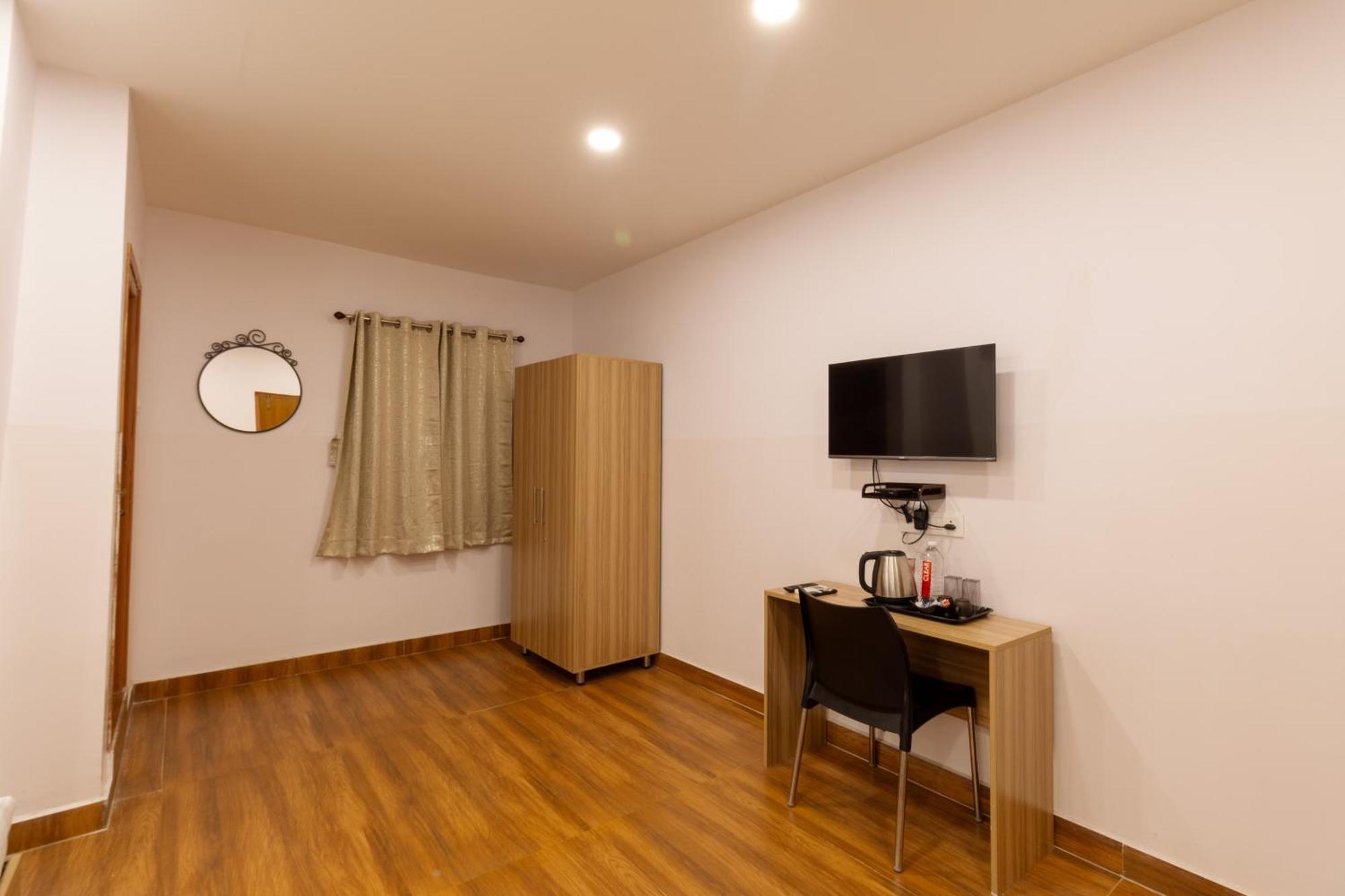 Treebo Seventh Heaven Kukatpally Hyderabad Esterno foto